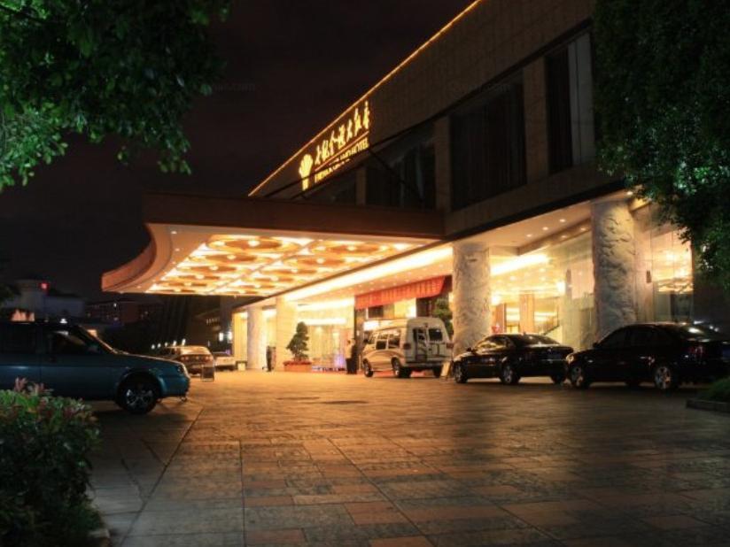 Empark Grand Hotel Kunming Bagian luar foto